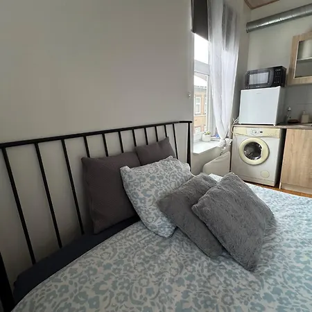 Apartment Laura Comfy Kappeli 8-2 Near Airport, Next To The Bus Station *